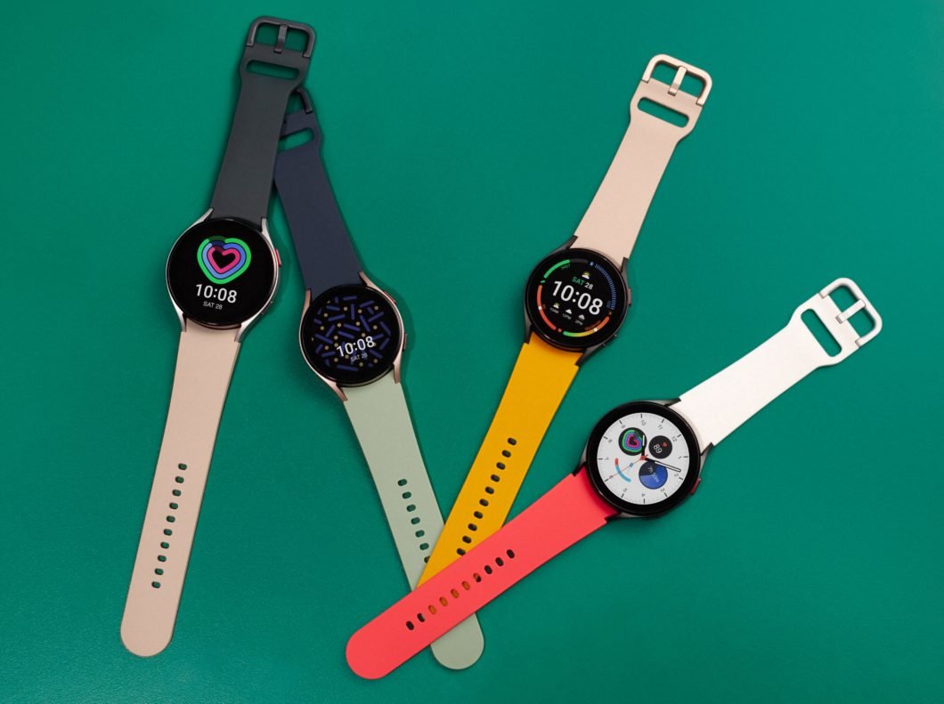 Samsung Galaxy Watch 4 tem várias opções de cores e corpo de alumínio (Imagem: Divulgação/Samsung)