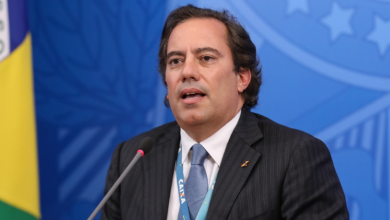 Pedro Guimarães revela os bastidores do gesto das seis medidas apresentado no Palácio do Planalto.